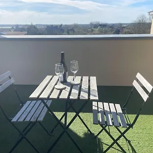 Avec Terrasse Proche De La , Lancieux Frankreich