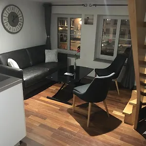 Apartment Little Plaza